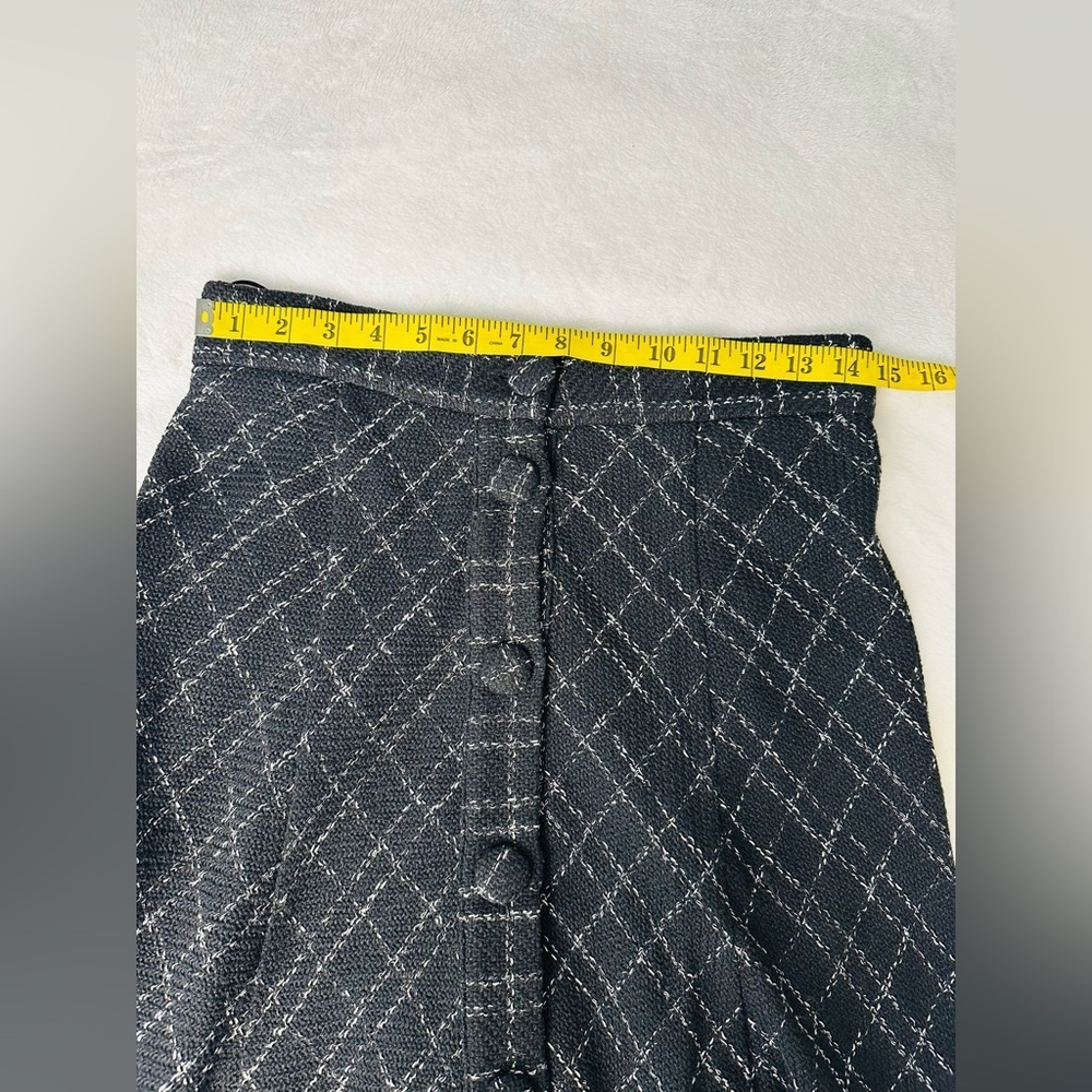 Zara Woman Tweed Maxi Skirt With a Button Down Front and Raw-Edge Hem Size M - Picture 5 of 8